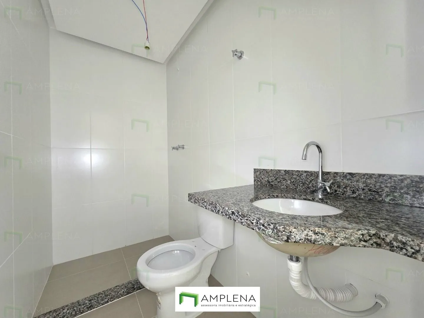 Imagem Apartamento 1 quarto na charmosa e tranquila região da Ribeira à venda - Ribeira - Rio de Janeiro/RJ
