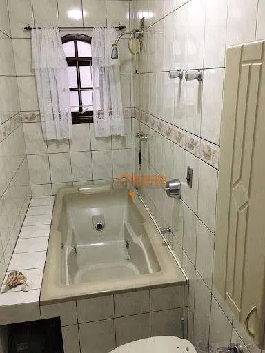 Imagem Sobrado com 3 dormitórios à venda, 300 m² por R$ 960.000,00 - Parque Continental II - Guarulhos/SP