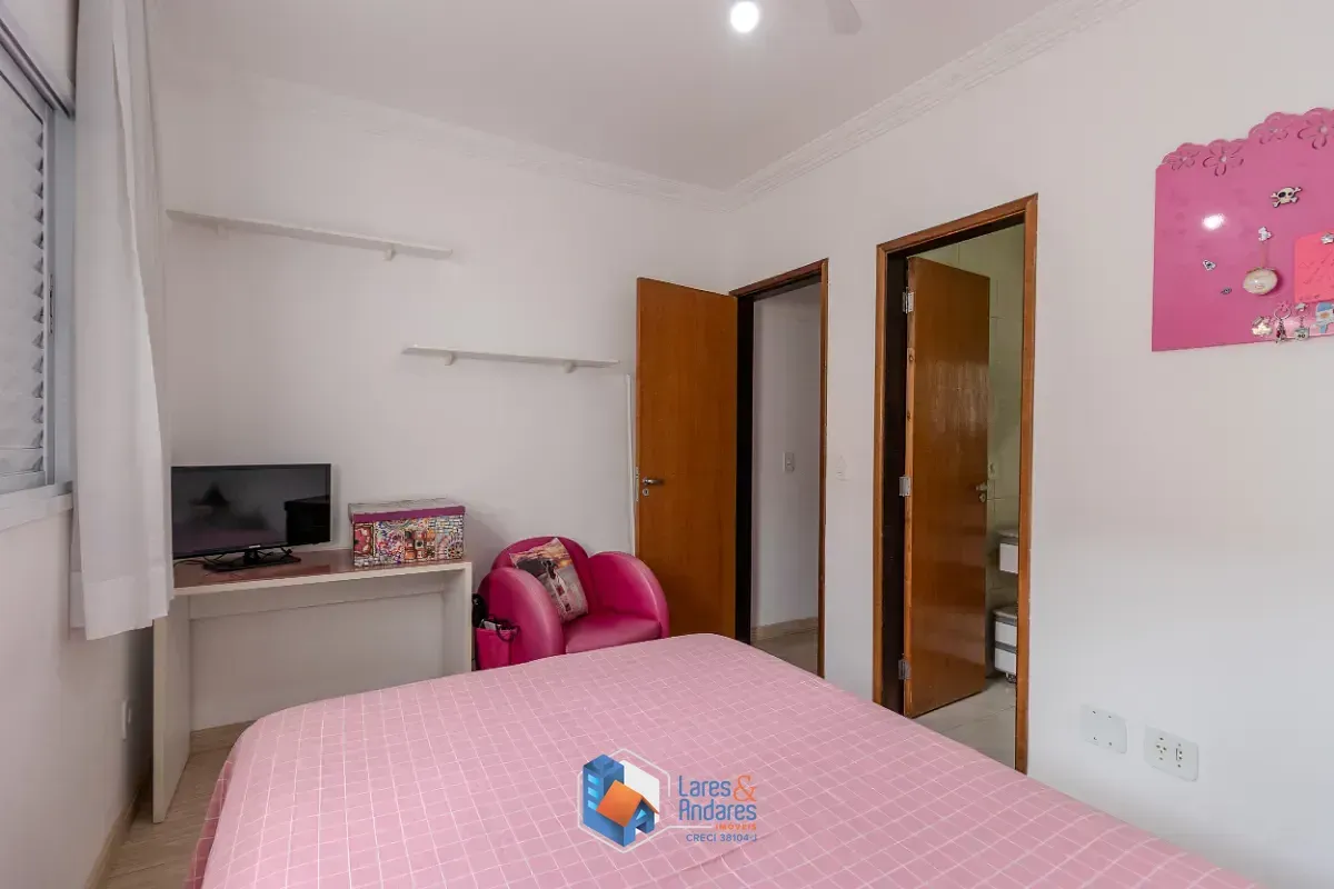 Imagem Casa para venda em Vila Marari com 3 quartos, sendo 2 suítes, 93m²