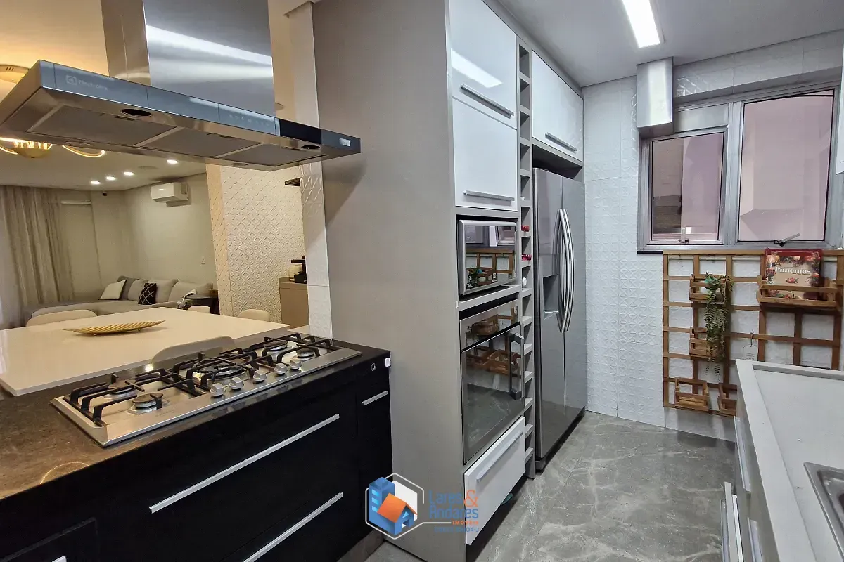 Imagem Triplex para venda em Santana com 2 quartos, sendo 2 suítes, 112m²