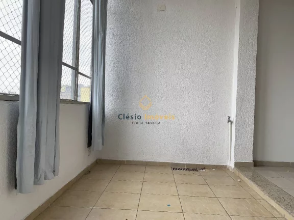 Imagem Apartamento para venda reformado com 2 quartos, 2 banheiros, 100m²