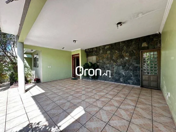 Imagem Sobrado à venda, 328 m² por R$ 1.190.000,00 - Jardim América - Goiânia/GO
