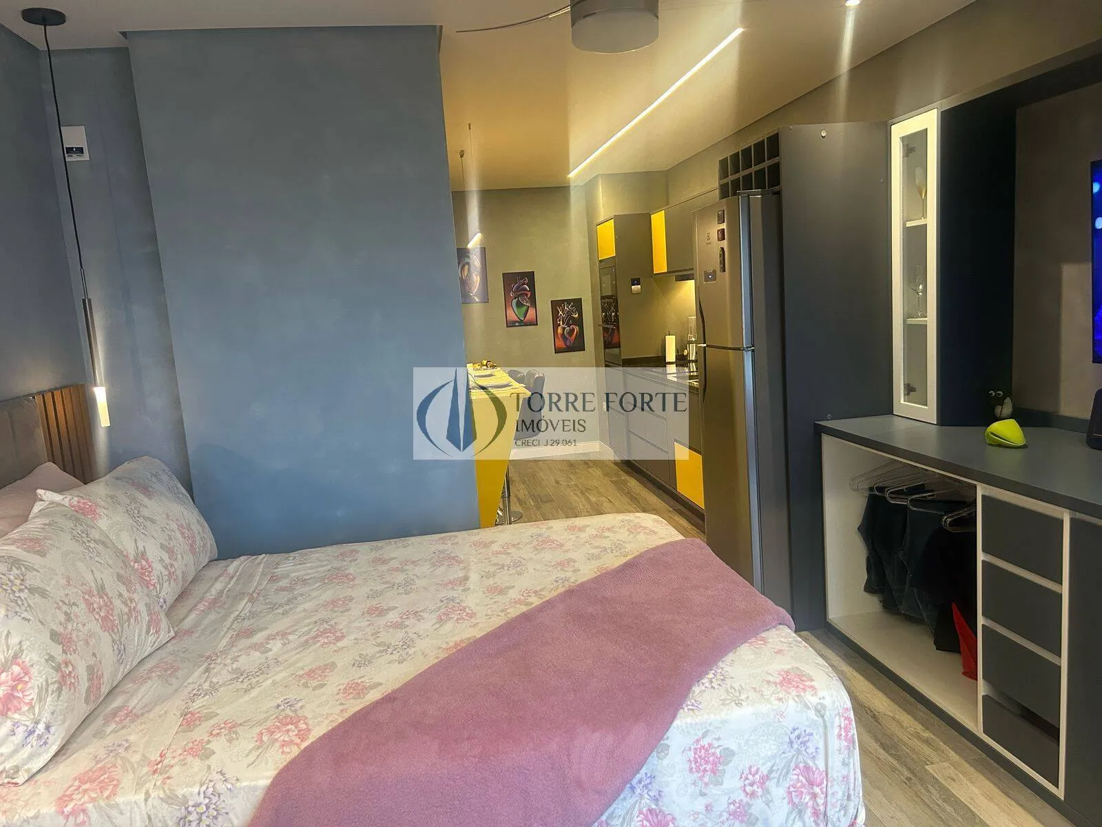Imagem Lindo Studio com varanda Porteira fechada no Sumarezinho
