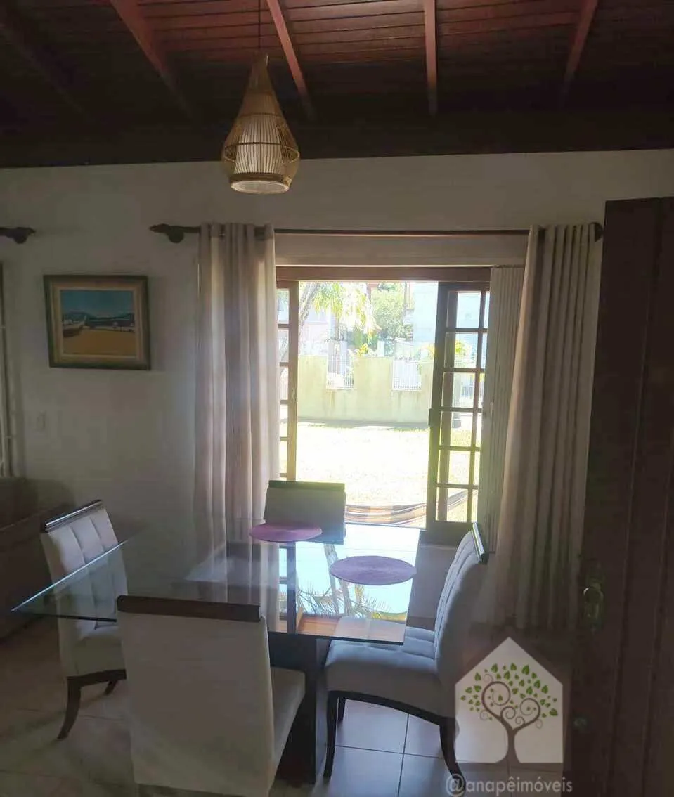 Imagem Casa confortável e espaçosa em Canasvieiras