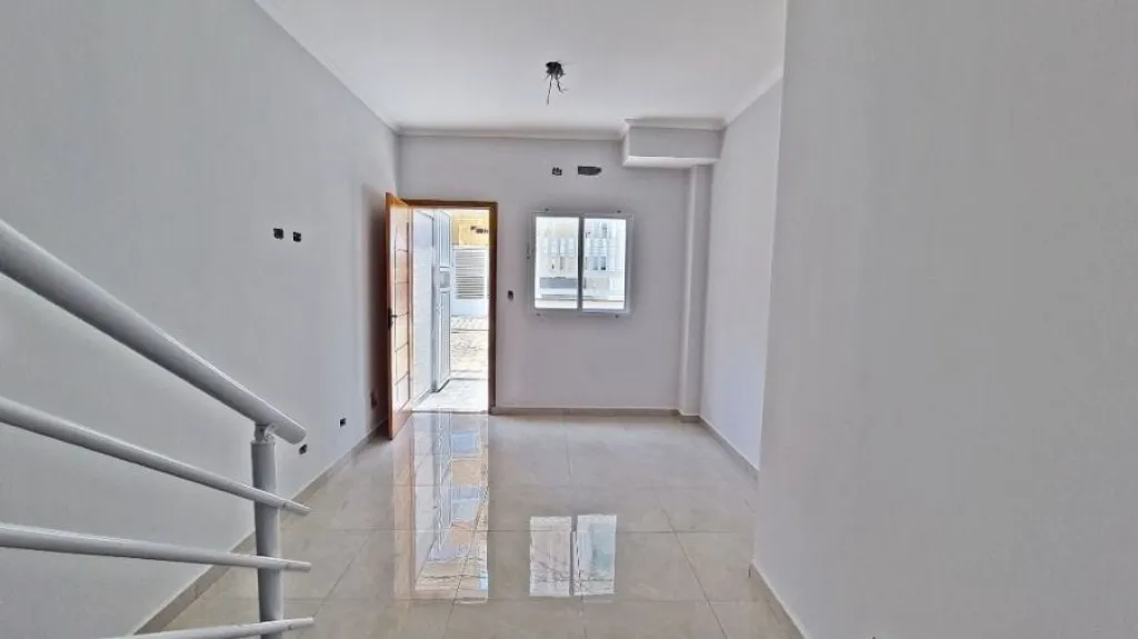 Imagem CASA COM 120,00 m² - AVIAÇÃO - PRAIA GRANDE SP