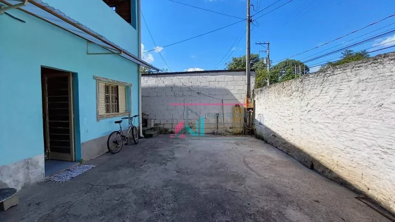 Imagem Casa com 3 dormitórios à venda - Vila Carmem - Cachoeira Paulista/SP