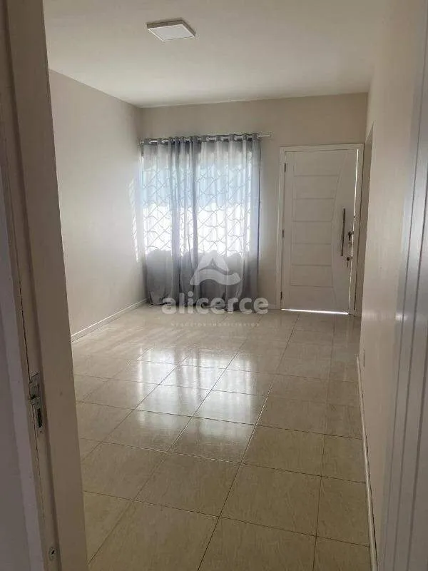Imagem Casa à venda com 3 quartos 1 suíte, 174m² em Ponte do Imaruim Palhoça