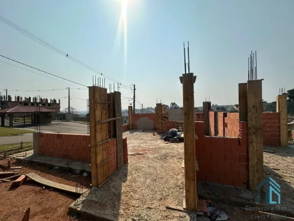 Imagem Sobrado em condomínio, a venda 03 quartos c/suíte no Bairro Rincão em Colombo -PR