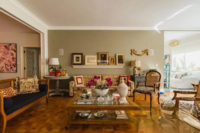 Imagem Apartamento de luxo com 3 suítes e 330m² em Higienópolis, São Paulo-SP: seu novo lar de sofisticação!