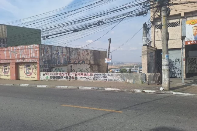Imagem Terreno 445m² na Av Inocêncio Seráfico, em Carapicuíba, documentação 100% OK