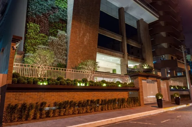 Imagem APARTAMENTO COM 250.39 m² - FORTE - PRAIA GRANDE SP