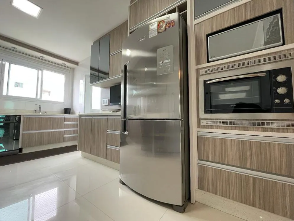 Imagem Apartamento à venda com 248m2 por R$ 6.490.000,00