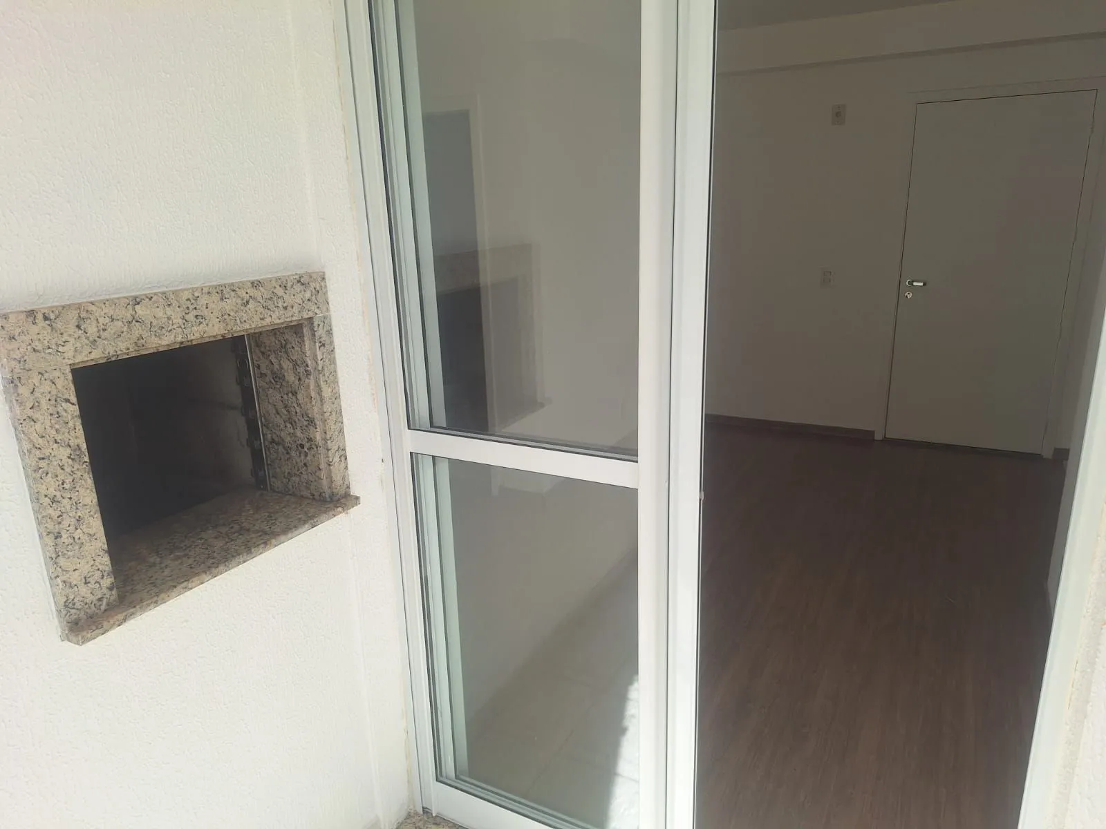 Imagem Apartamento no bairro Teresópolis de 2 dormitórios vaga infra DESOCUPADO
