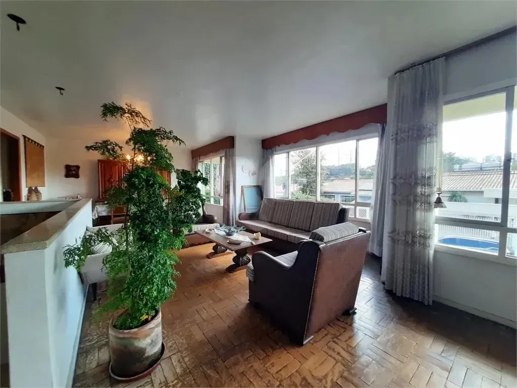 Imagem Casa com 4 Quartos à Venda, 200 m² em Parque Continental - São Paulo