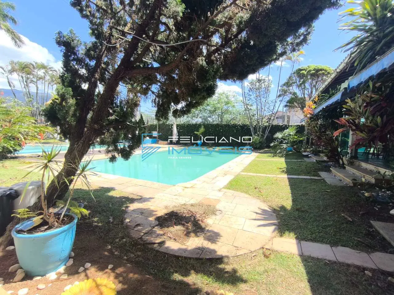 Imagem Casa com 15 quartos, Flórida, Praia Grande - R$ 3.9 mi, Cod: 6793