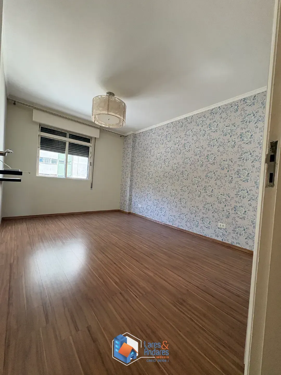 Imagem Apartamento para venda em Moema com 2 quartos, sendo 1 suíte, 85m²