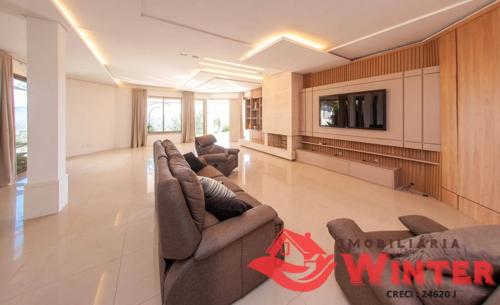 Imagem Casa de Alto Padrão com 430 m2 mobiliada em Bom Principio.