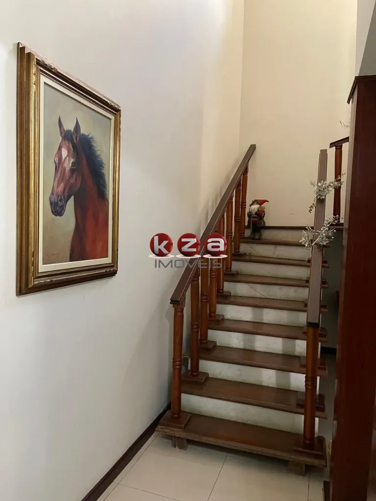 Imagem Imperdível! Casa à venda em Valinhos-SP, bairro Parque Nova Suíça, com 558m² construção e 600m de terreno, área de lazer incrível! Venha conferir!