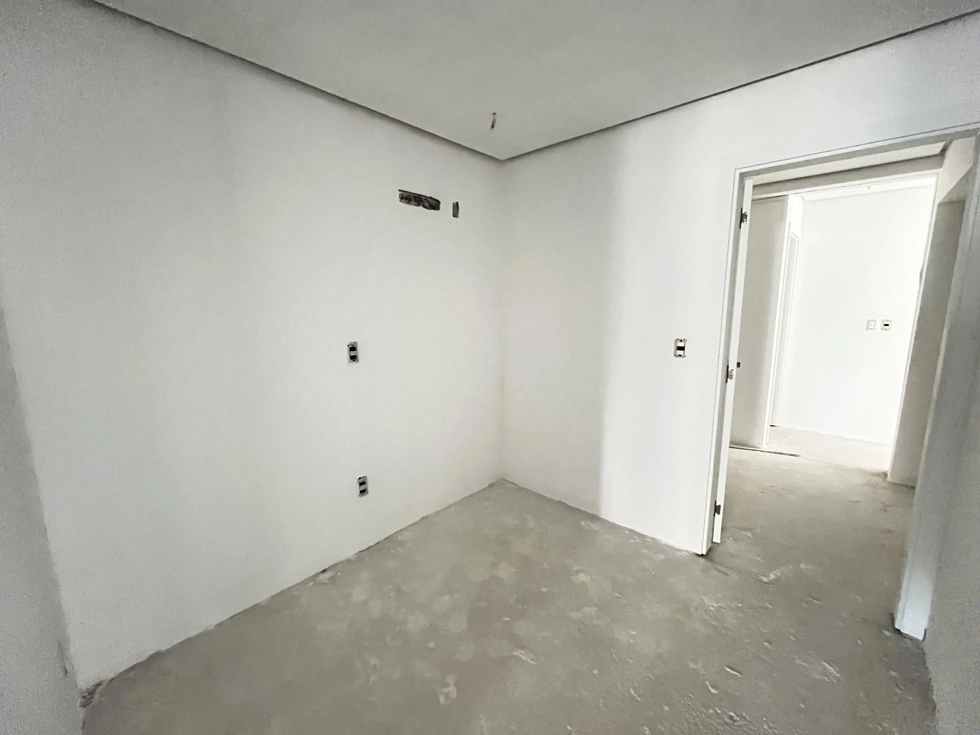 Imagem Apartamento com 3 suítes no bairro São João em Porto Alegre