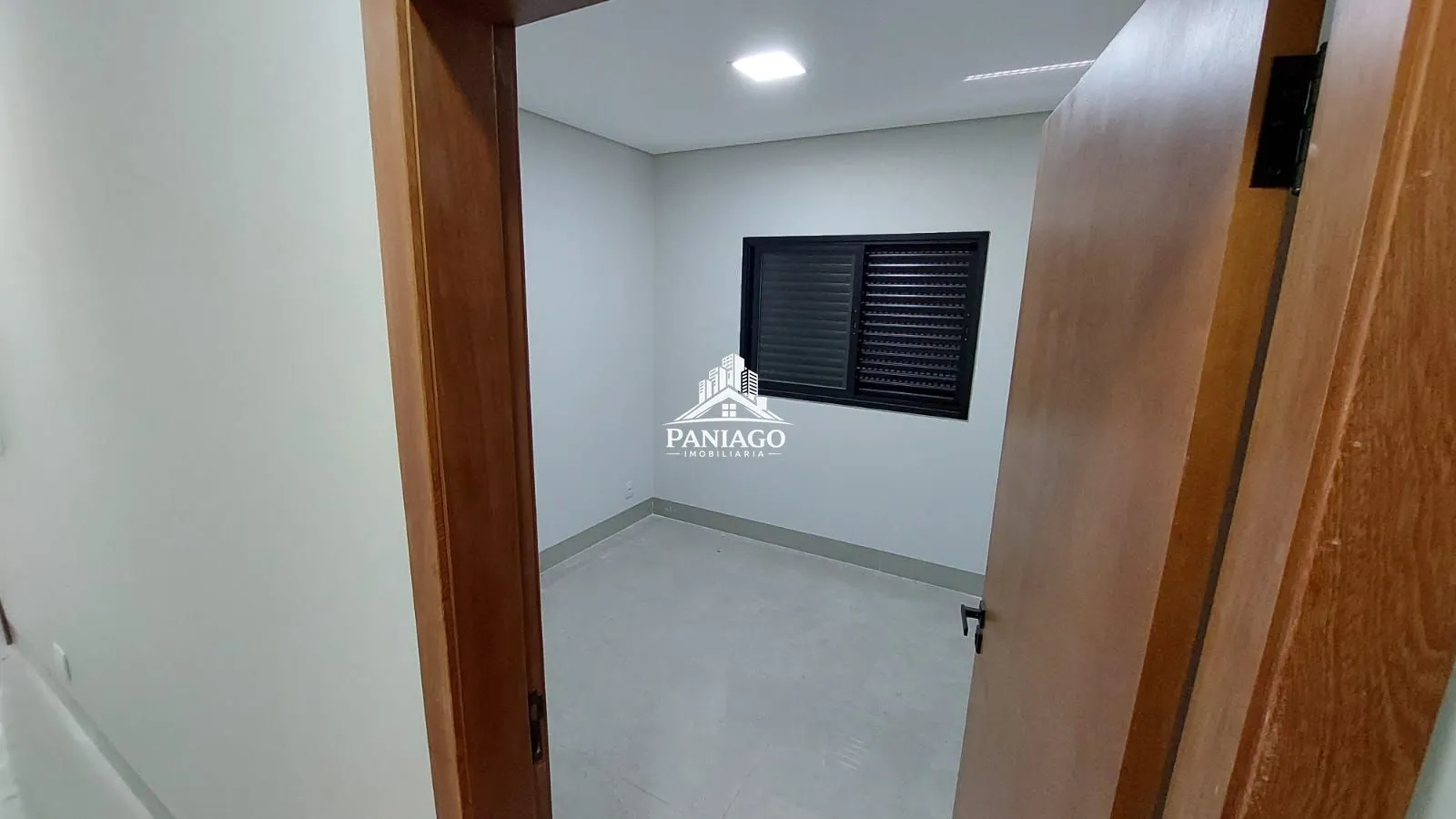 Imagem Casa à venda 3 Quartos (1 suíte master) - Próxima à Arena Pantanal, Cuiabá-MT