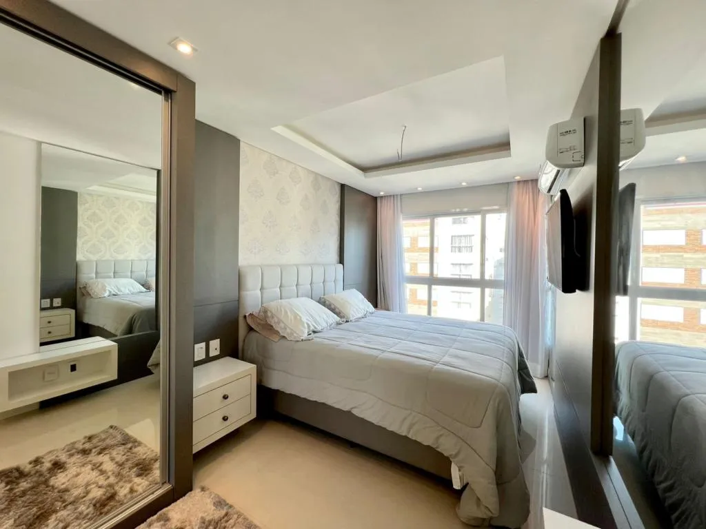 Imagem Apartamento 4 Dormitórios - Bairro Navegantes