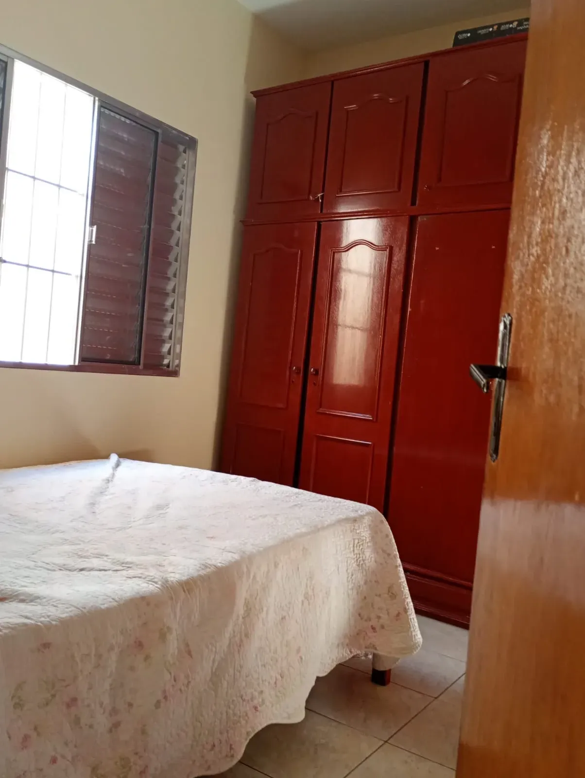Imagem Casa com 3 Quartos à Venda, 200 m² em Jardim Roberto - Osasco