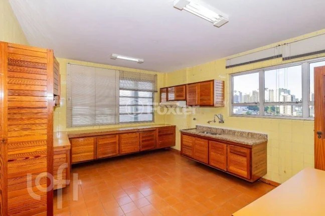 Imagem Apartamento Alto da Mooca - 126M², 3 Dorms, 1 Vaga, Armários.