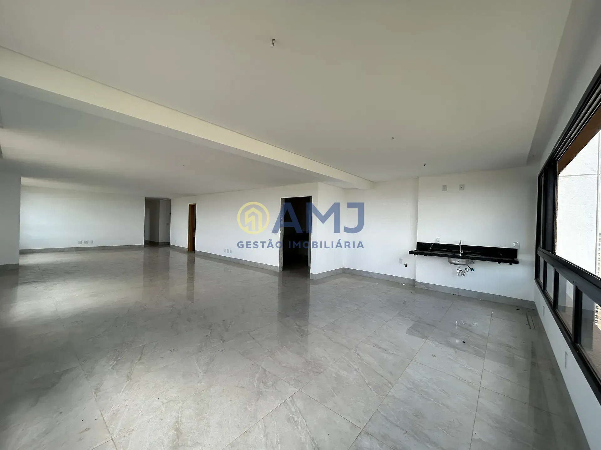 Imagem Apartamento à venda 3 Suítes no Jardim Goiás