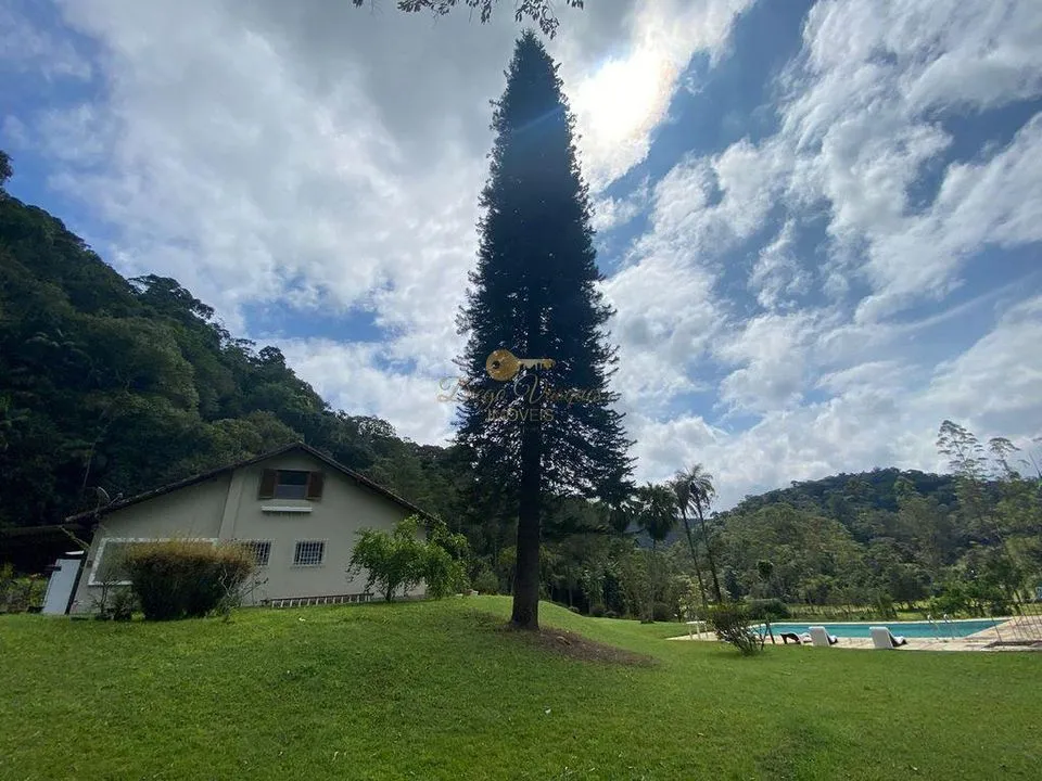 Imagem Casa para Venda em Teresópolis / RJ no bairro Canoas
