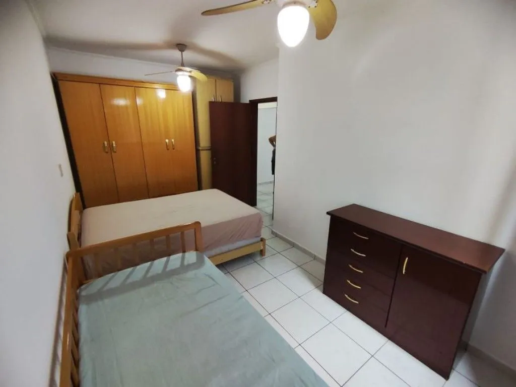 Imagem Apartamento à Venda em Vila Tupi, Praia Grande - SP
