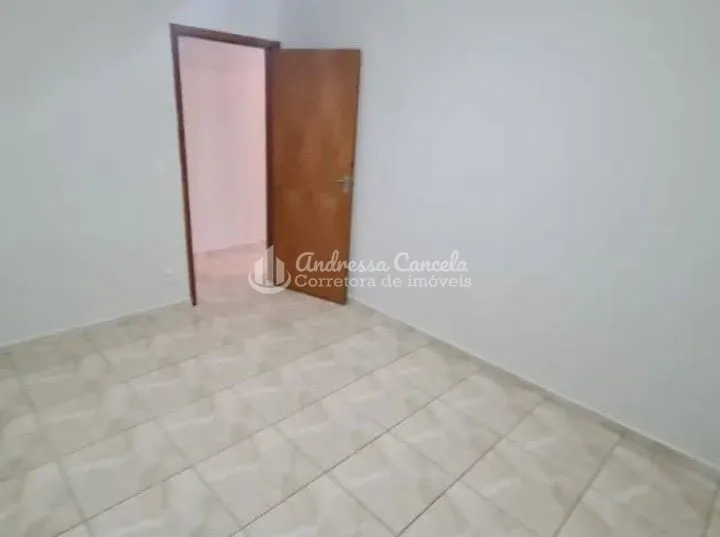 Imagem Casa com 3 dormitórios à venda, 160 m² por R$ 330.000,00 - Centro (Engenheiro Schmitt) - São José do Rio Preto/SP