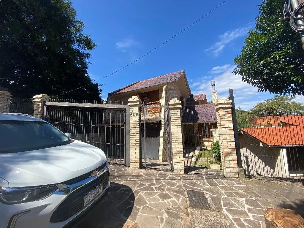 Imagem Casa Para comprar , 336 m² por R$ 1.140.000,00 - Teresópolis - Porto Alegre/RS