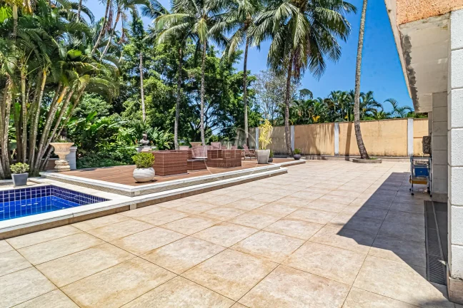 Imagem CASA de 5 SUÍTES com projeto paisagístico no ITANHANGÁ - R$ 4.500.000 - Rio de Janeiro, RJ