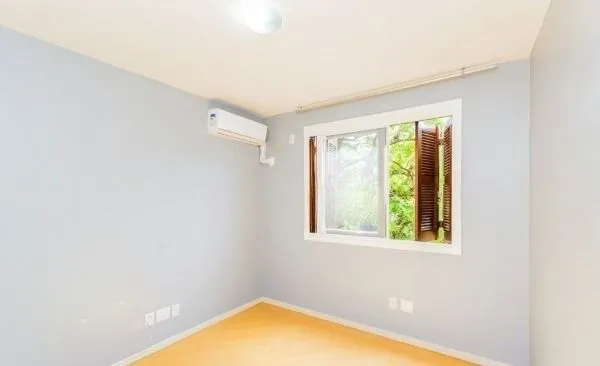 Imagem Apartamento no Passo D'areia de 2 dormitórios e 2 vagas DESOCUPADO