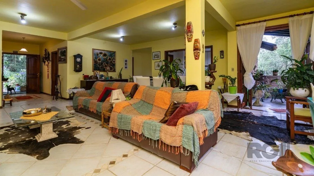 Imagem Casa em Cascata