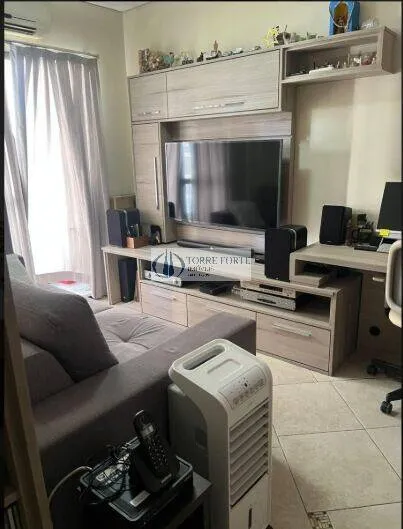 Imagem Apartamento com 2 dormitorios 1 suite 1 vaga , varanda no Tatuapé.
