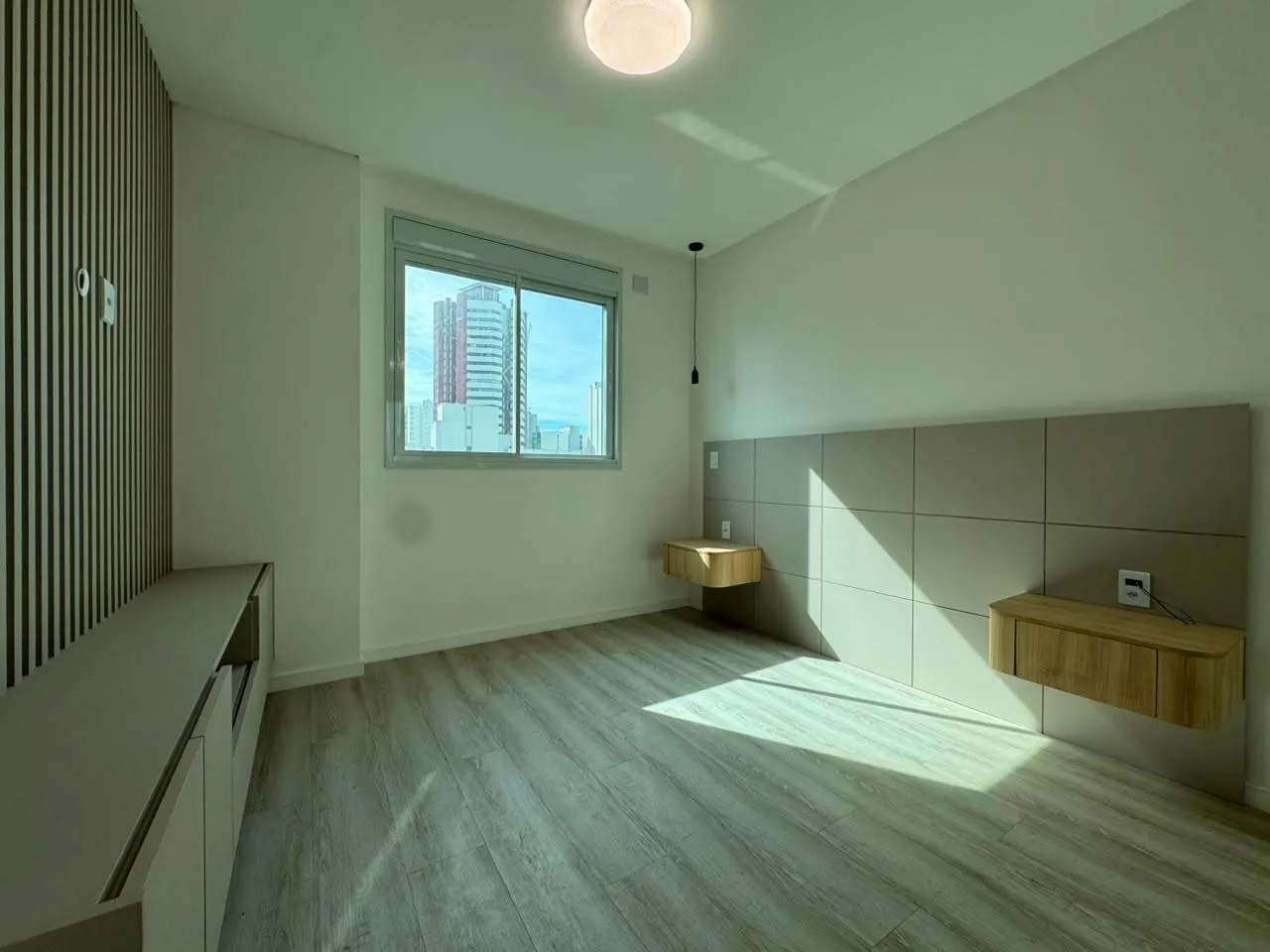 Imagem Apartamento com vista para o mar à venda com 142.65m2 por R$ 3.520.000,00