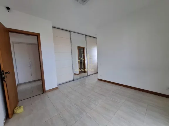 Imagem Excelente apartamento com quatro quartos gabinete varanda a venda na Pituba