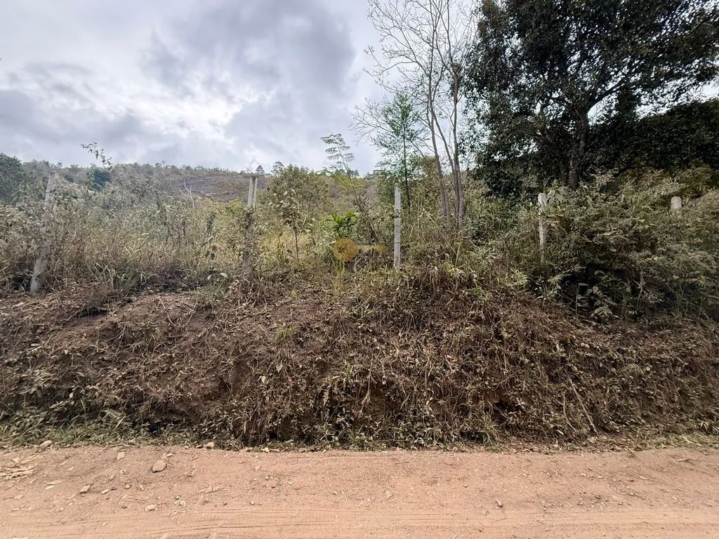 Imagem Terreno para Venda em Teresópolis / RJ no bairro Albuquerque