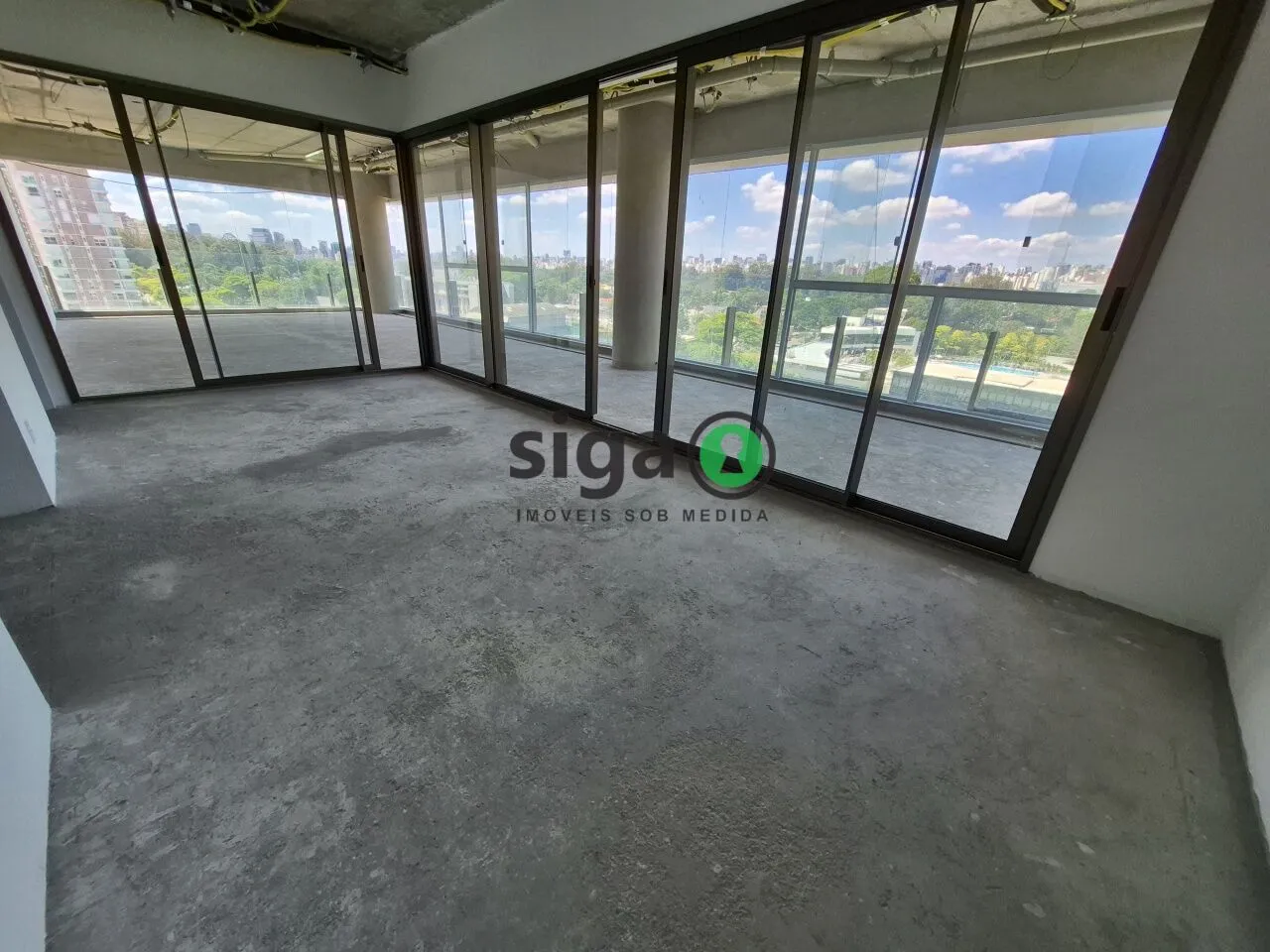 Imagem Apartamento a venda com 3 quartos em MOEMA / Ibirapuera - São Paulo