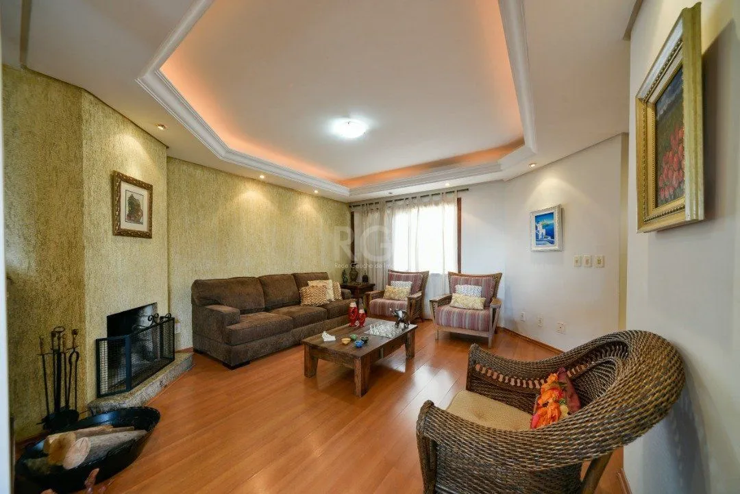 Imagem Casa Condominio para Venda - 240m², 3 dormitórios, sendo 1 suites, 3 vagas - Tristeza