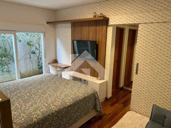 Imagem Casa de Condomínio em Jardim do Golf I - Jandira