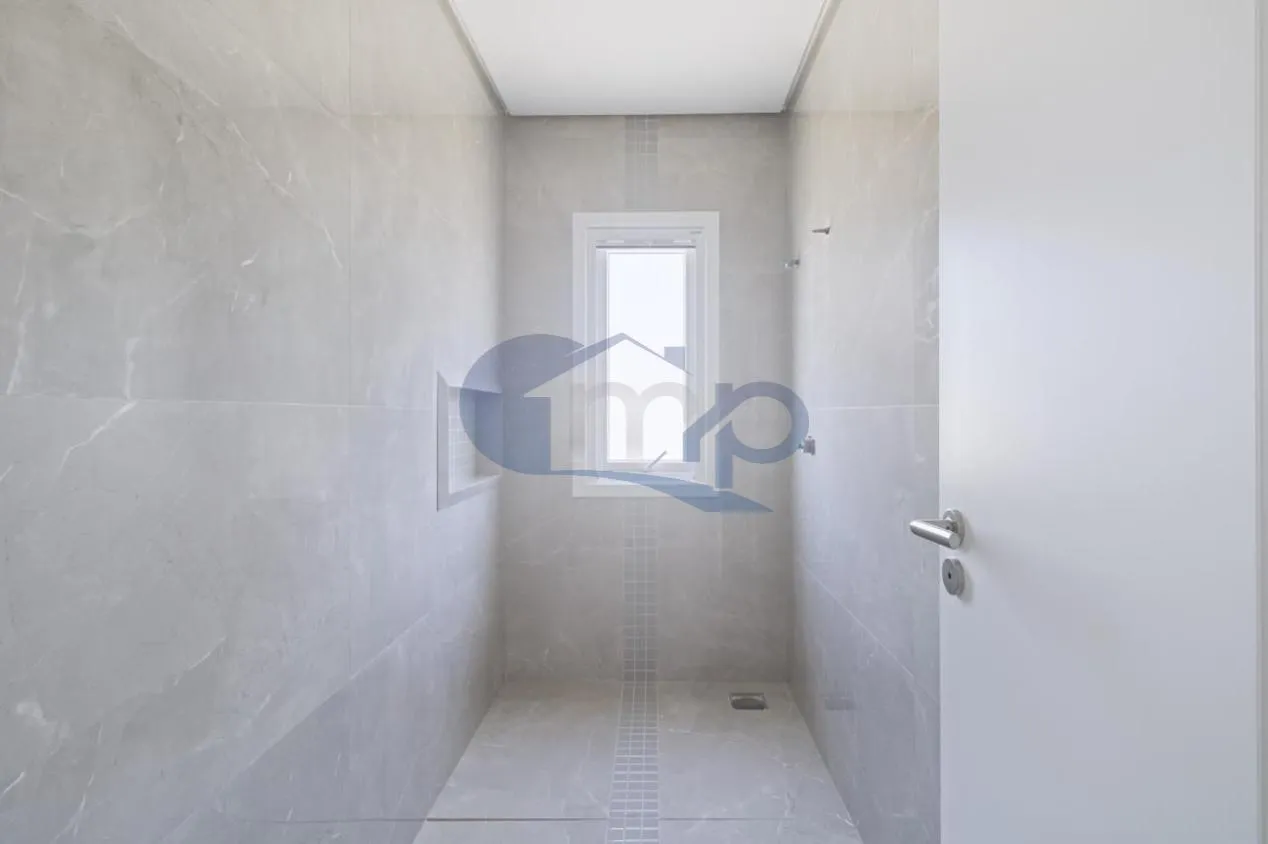 Imagem Casa a venda com 4 dormitorios no Engenho Velho em Torres/RS