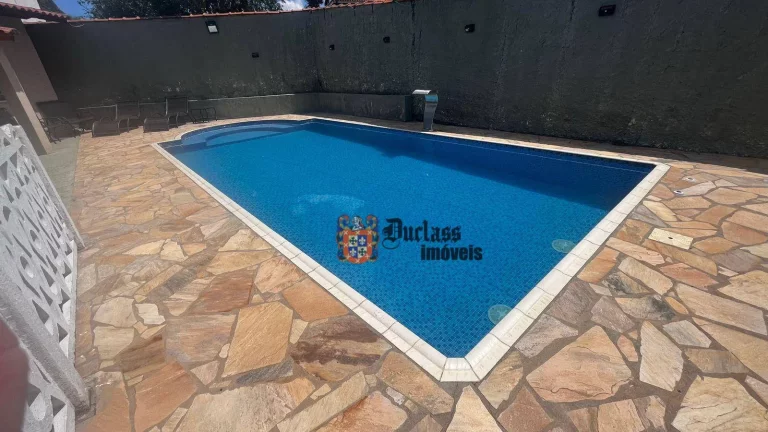 Imagem Chácara com 3 dormitórios à venda, 1300 m² por R$ 650.000 - Das Areias - Itapeva/MG