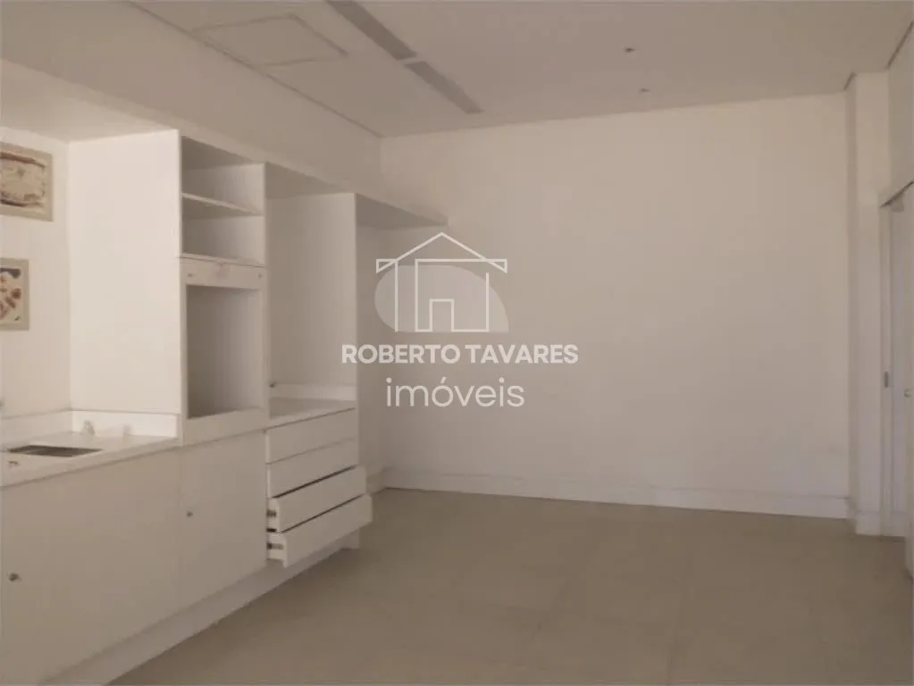 Imagem Galpão comercial para locação Butantã - com 1.268m² de área útil - 10 Salas, 10 vagas de garagens.