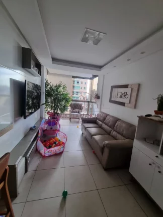 Imagem Apartamento em andar alto, excelente, amplo, armários planejados, lazer
