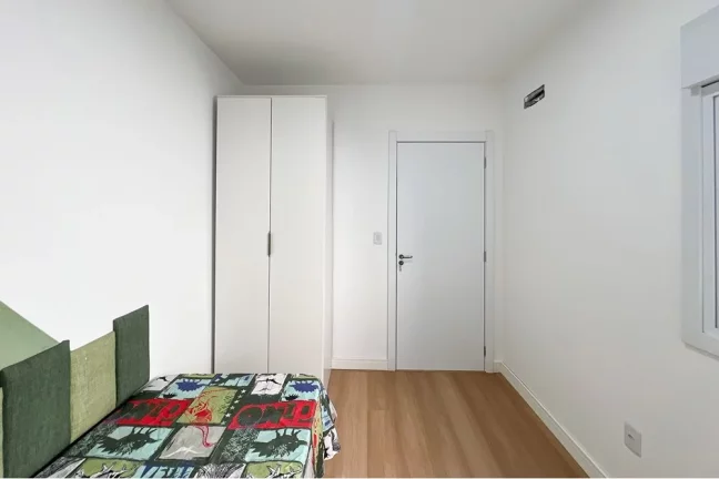 Imagem Casa em Condomínio para venda no bairro Niterói em Canoas