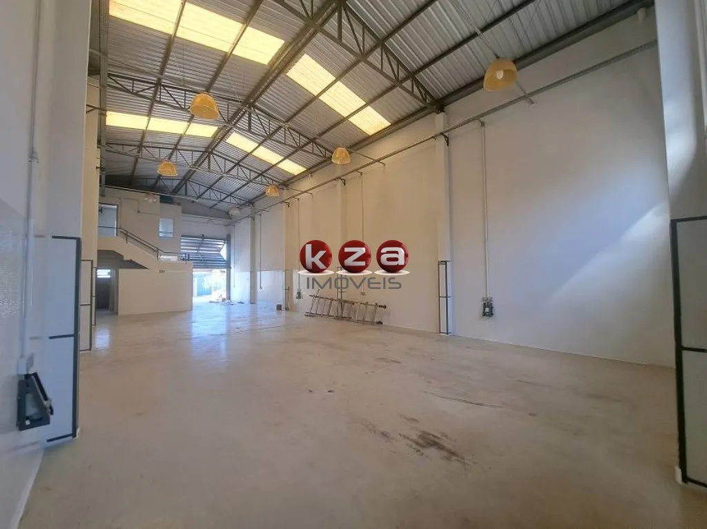 Imagem Barracão comercial e industrial para locação em Valinhos.