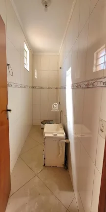 Imagem Residencial e Comercial para Venda em Limeira / SP no bairro Vila Cristóvam