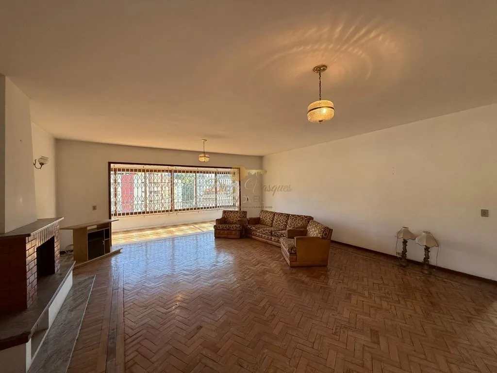 Imagem Casa para Venda em Teresópolis / RJ no bairro Várzea
